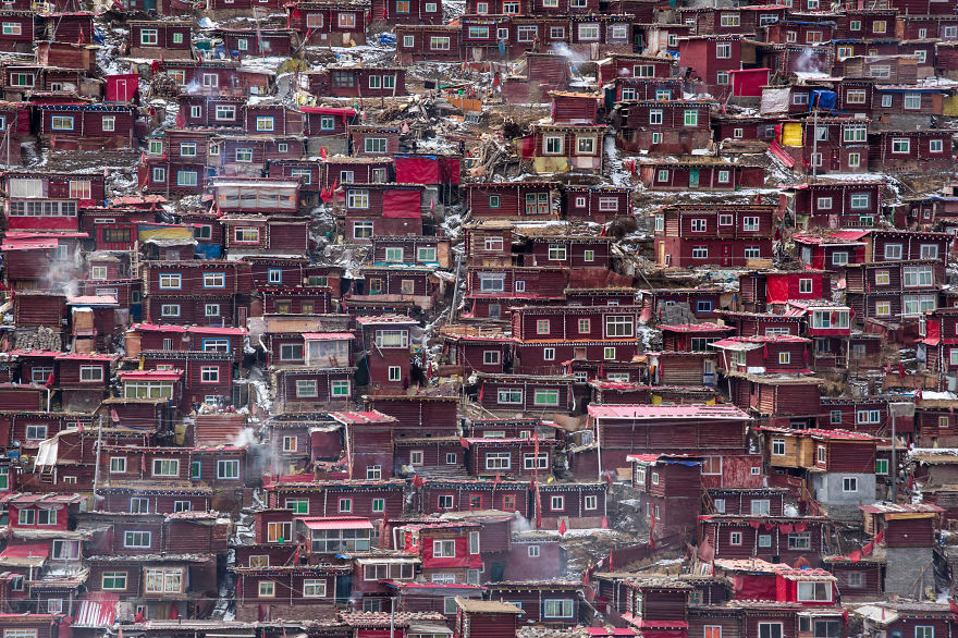 13_Tibetan monks Village