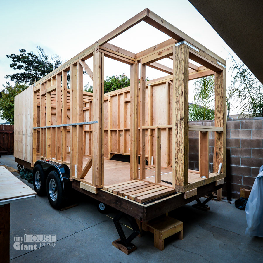 3_Tiny House Giant Journey