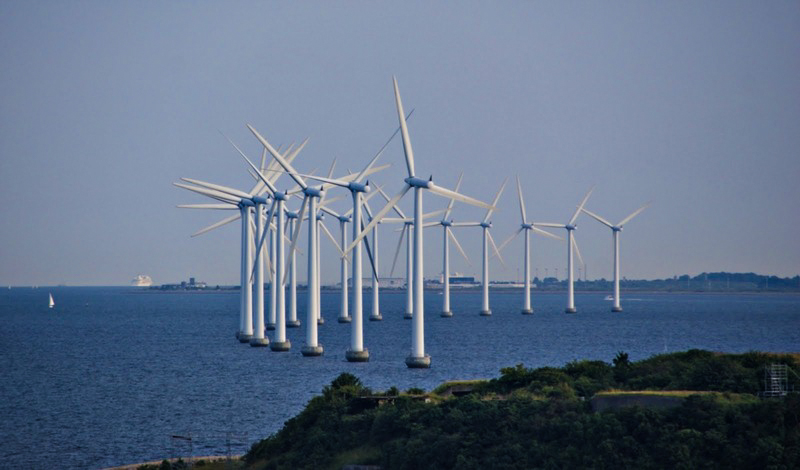 3_Denmark-produced-140percent-energy-wind