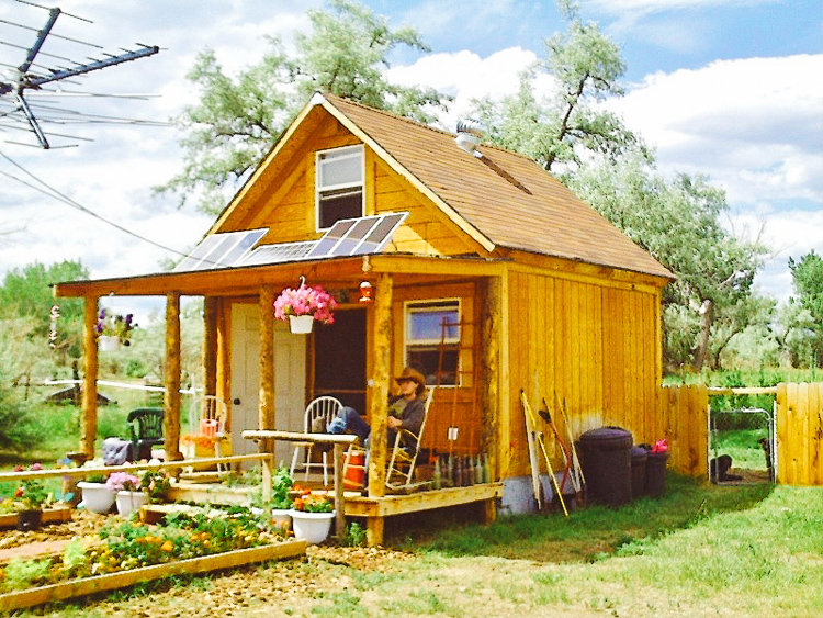 6_off-grid solar home for only $2,000