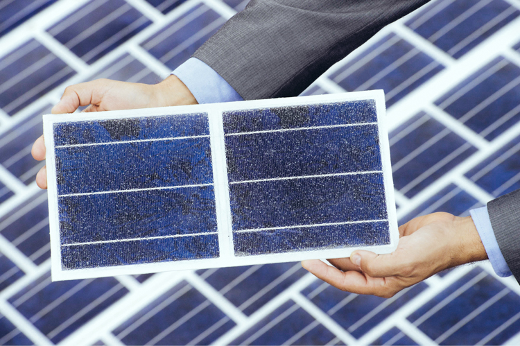 2_France is building a 621-mile solar panel roadway